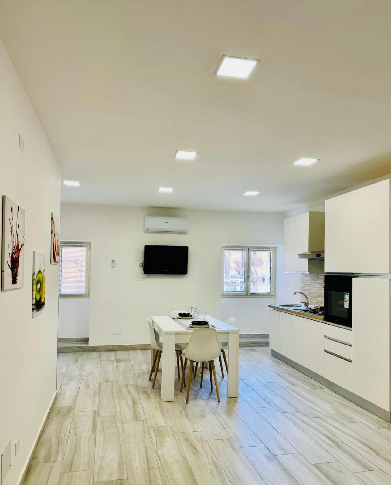 Casa Vacanze In Centro! Кальтаджироне Экстерьер фото